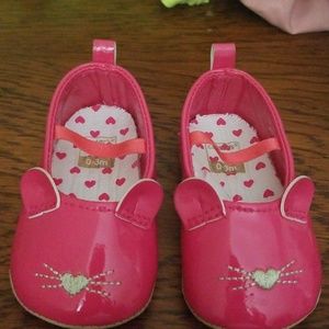 Baby girl pink shoes